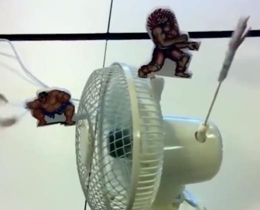 不知疲倦完美和谐！高玩晒街霸本田电风扇百裂拳引热赞 