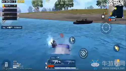 《和平精英》玛莎拉蒂水中射击bug