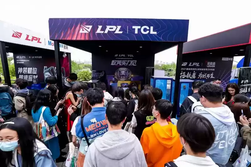 敢凭实力见！TCL携手LPL决战江城，释放大国品牌魅力