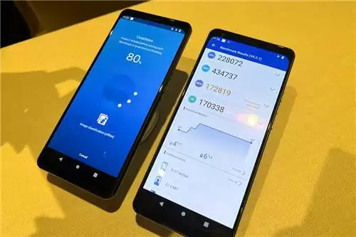 安兔兔超100万分,高通新骁龙8还变得更“凉快”了