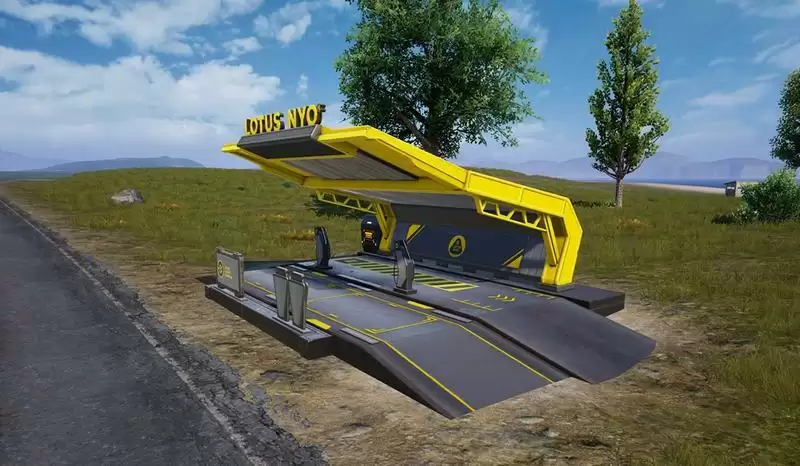 玩风了,特种兵!《和平精英》携手路特斯跨界联动倒挂贴地飞行