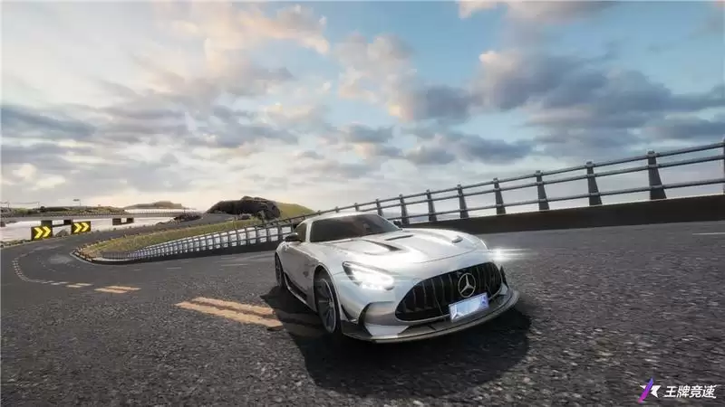 《王牌竞速》x梅赛德斯-AMG GT Black Series重磅来袭——旗舰超跑，不言而驭！