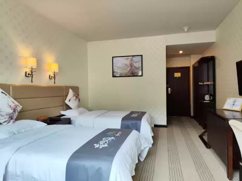 山同脉海同源,数实结合下游戏与城市双向赋能