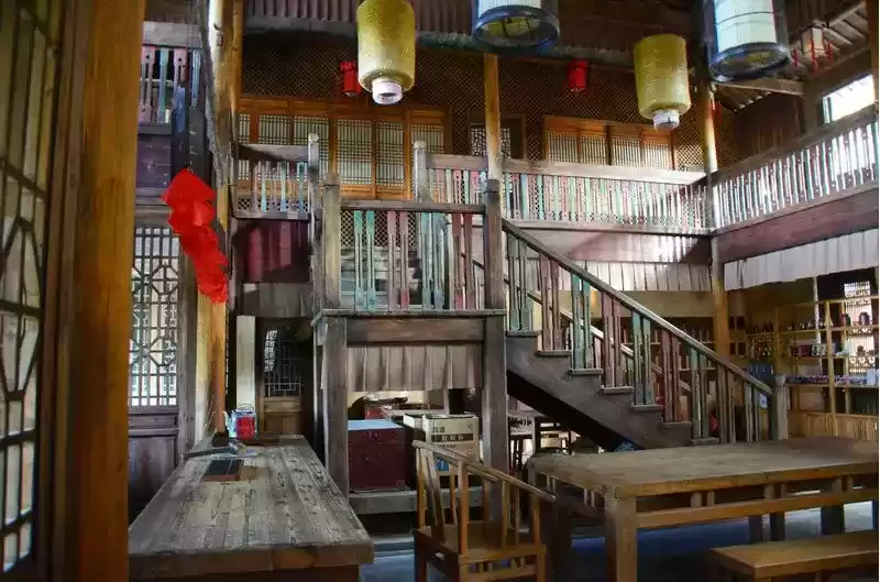 影视建筑搬进《摩尔庄园》,竟然可以如此还原!