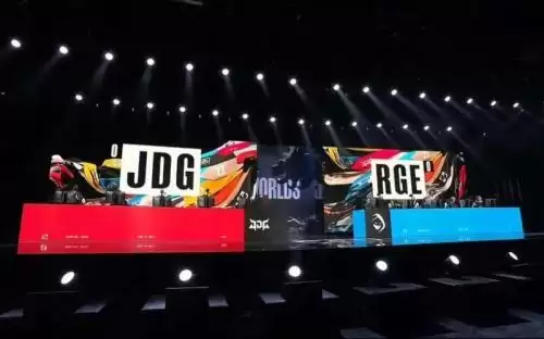 JDG3-0碾压RGE率先进入半决赛！