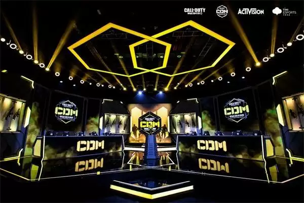 使命召唤手游大师赛S4赛季完美收官,重庆狼队4:0战胜情久夺首冠!