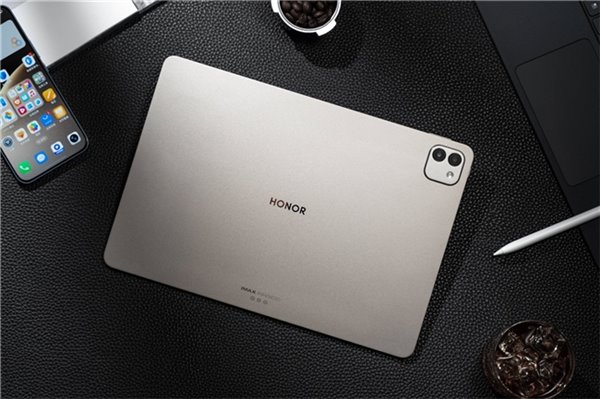 深度解析荣耀平板 MagicPad 3：它为何成为 AI 平板推荐热门？