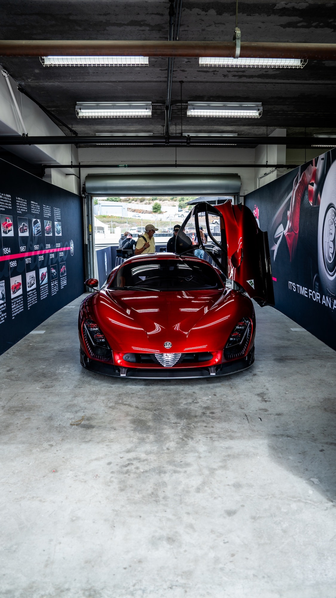 仅 33 辆：阿尔法・罗密欧 33 Stradale 美国首秀，号称“全球最美汽车”