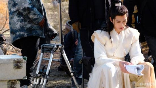 杨洋发文告别《凡人修仙传》：感恩遇见韩立，何其有幸