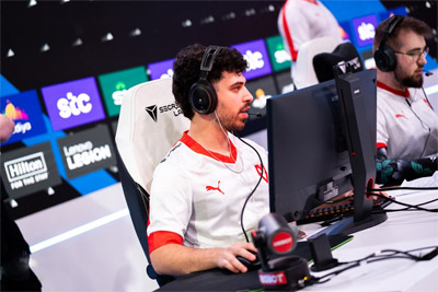 MOUZ鏖战三局险胜VP，Spinx决胜图爆发率队晋级EWC四强