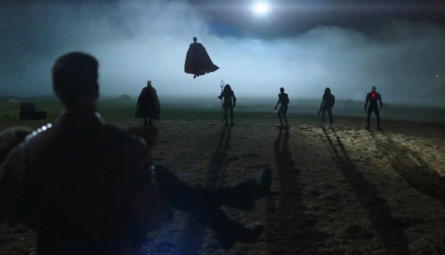 告别扎克・施耐德 DCEU 时代：剧集《和平使者》第一季结尾彩蛋修改为新超人、超女和正义帮出场