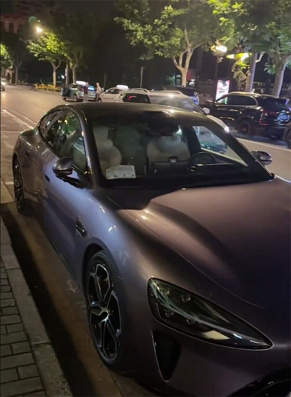 女子醉驾新提小米SU7，被查后撒泼拒车：车我不要了！
