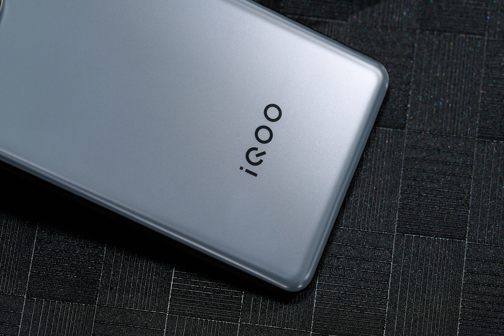 iQOO Z10 Turbo+发布！性能续航双王炸，超分超帧畅玩!