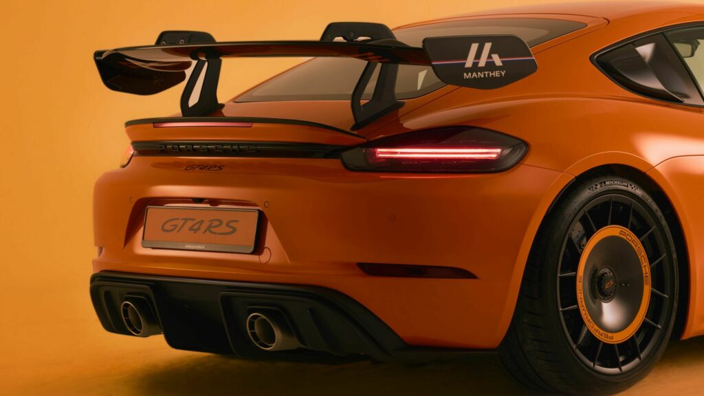 全球仅 1 辆：保时捷展示“郁金香”特别版 718 Cayman GT4 RS 超跑