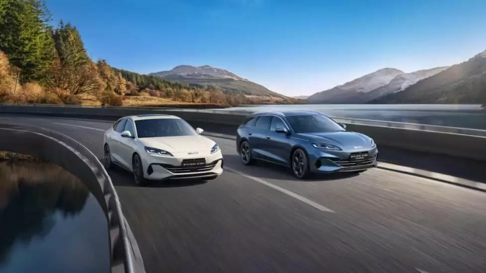 比亚迪海豹 06 DM-i 系列汽车登陆欧洲市场,首推“瓦罐”旅行车版