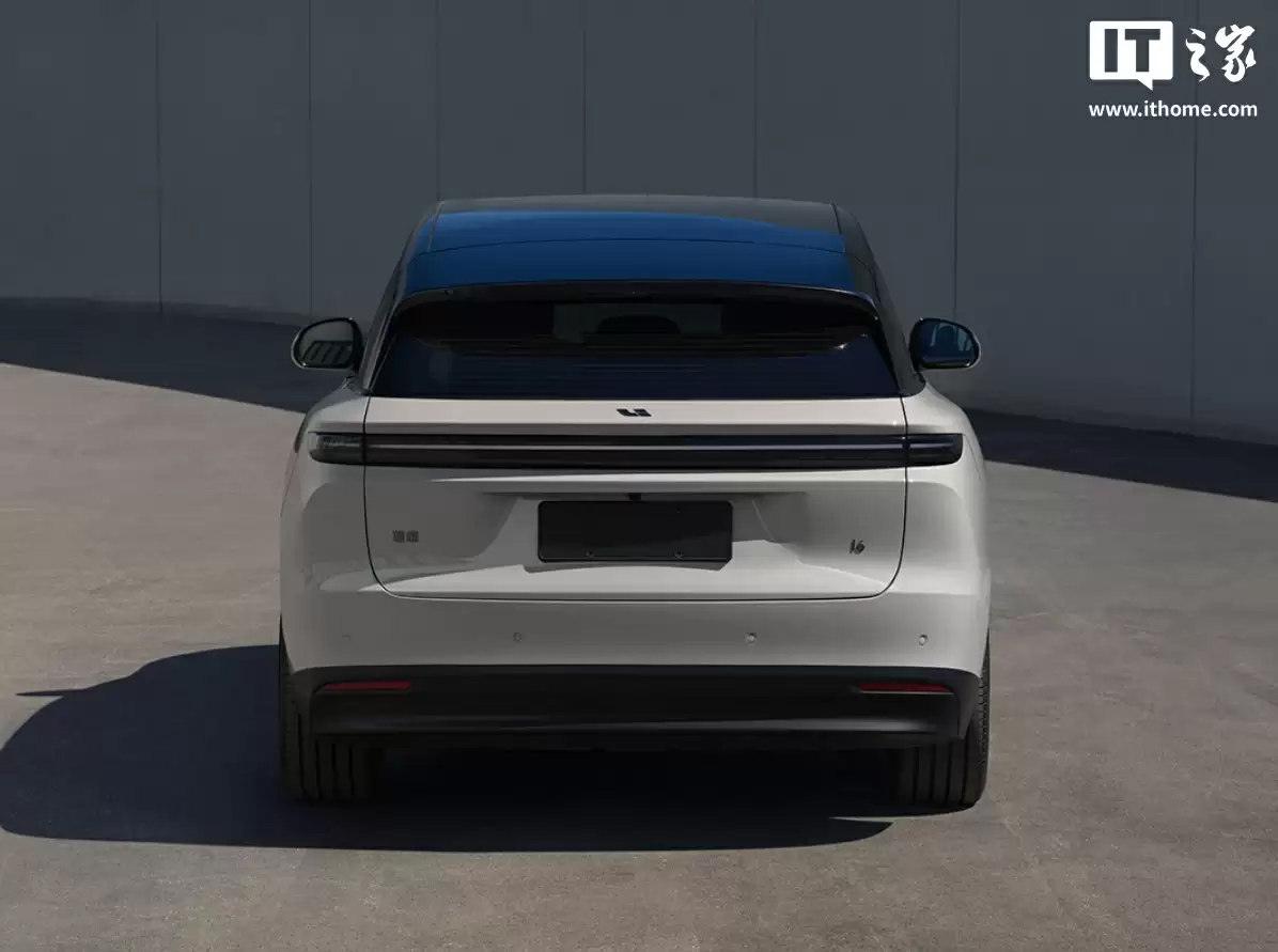 理想 i6 纯电 SUV 官方实拍图公布,月底发布