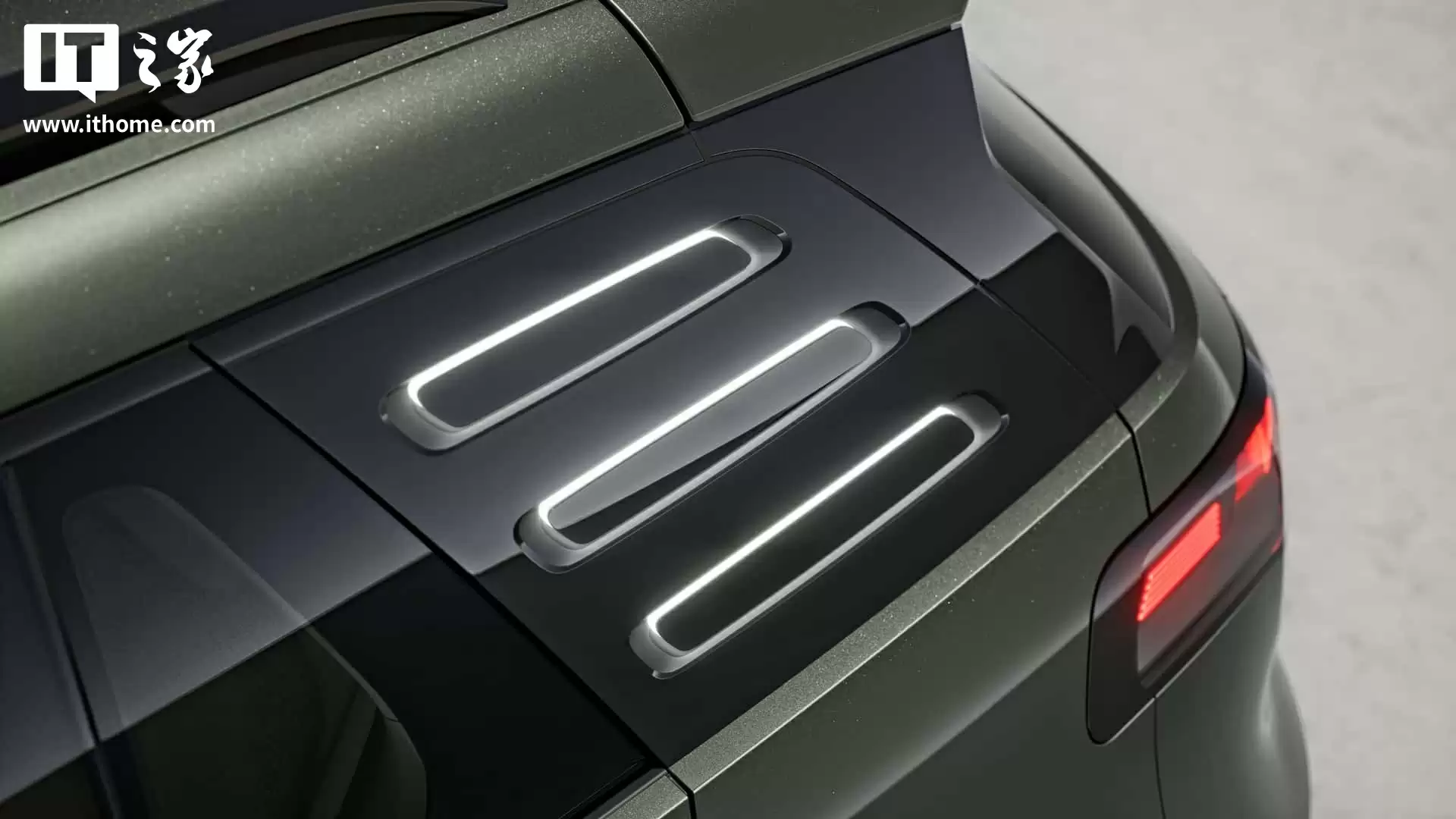 大众 ID. Cross 概念车亮相:定位入门电动 SUV,明年量产