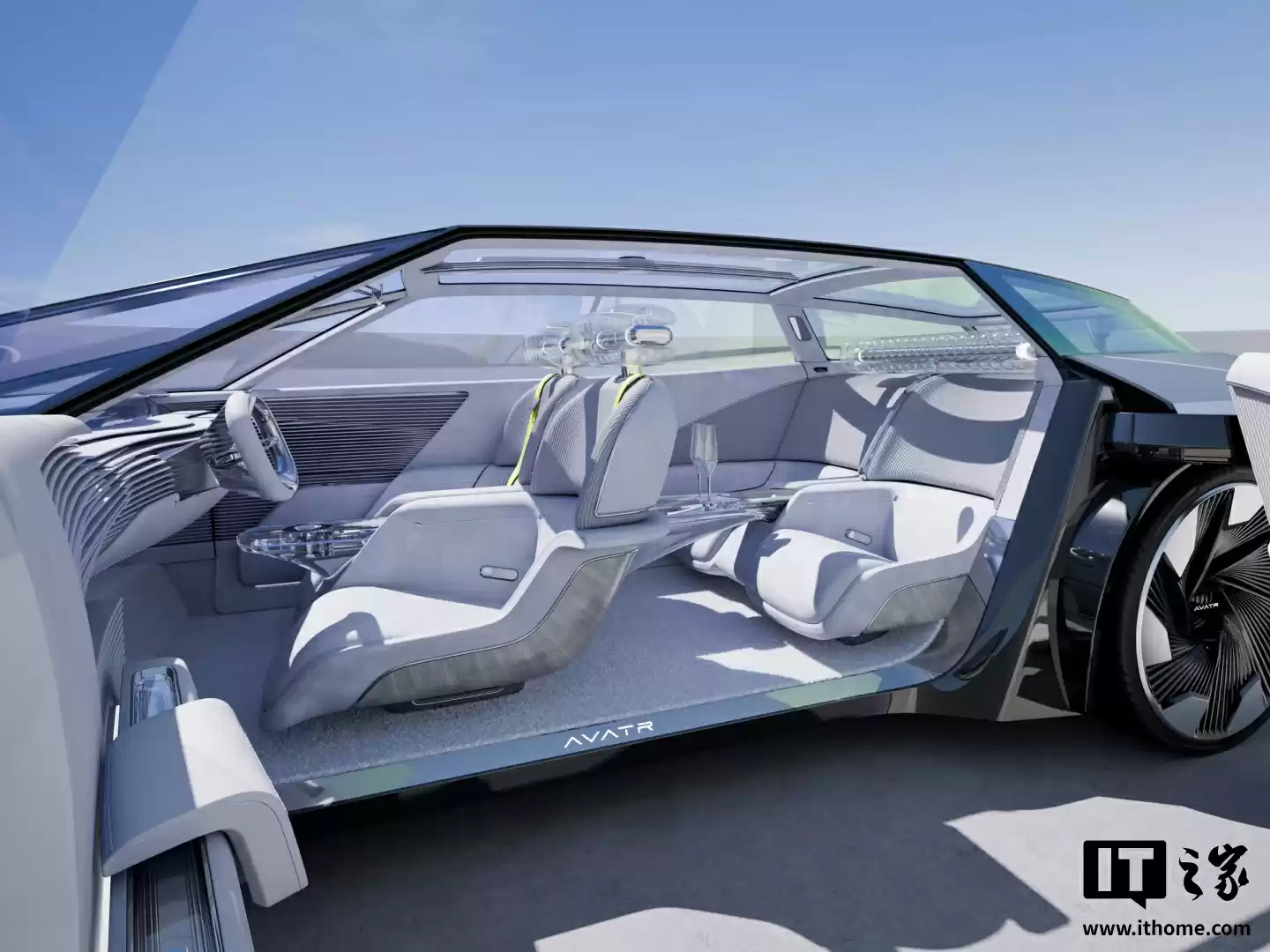 阿维塔全新概念车全球首秀，设计极具未来感