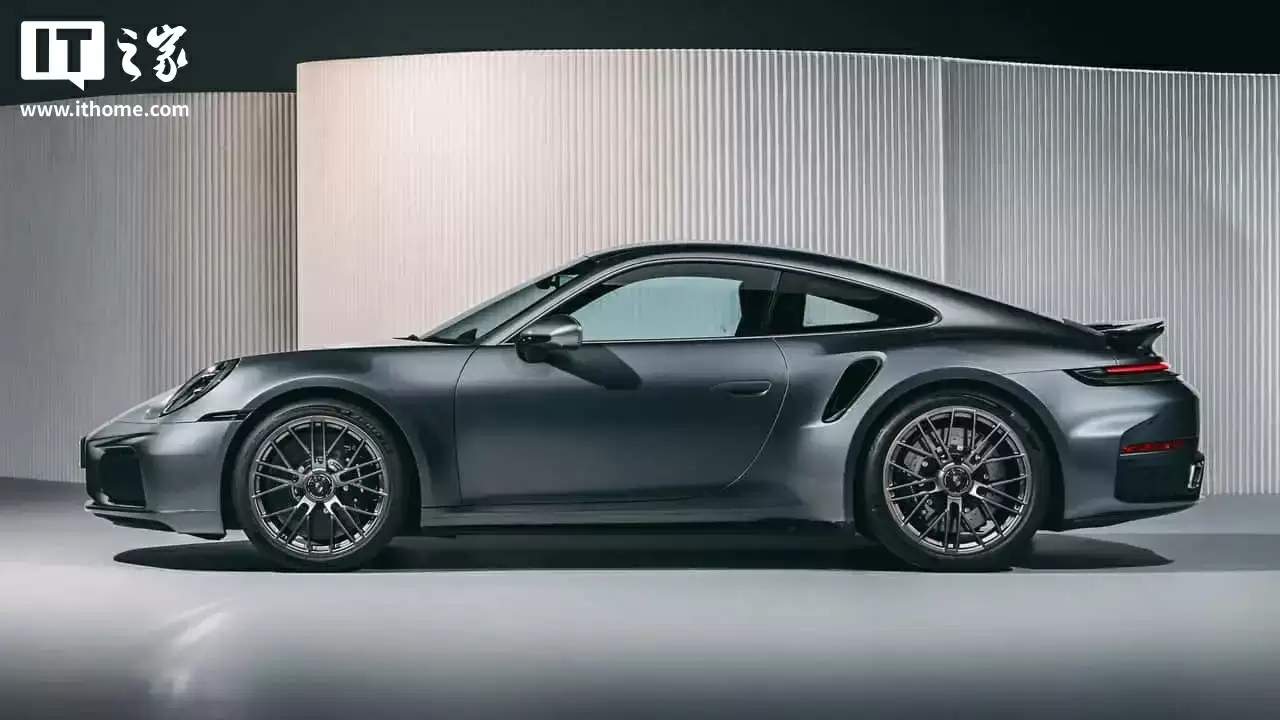史上最强 911:2026 款保时捷 911 Turbo S 发布,混动系统加持、272.8 万元起