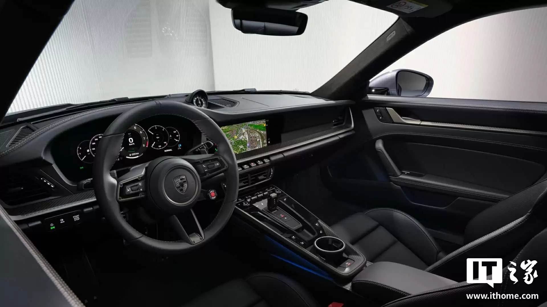史上最强 911:2026 款保时捷 911 Turbo S 发布,混动系统加持、272.8 万元起