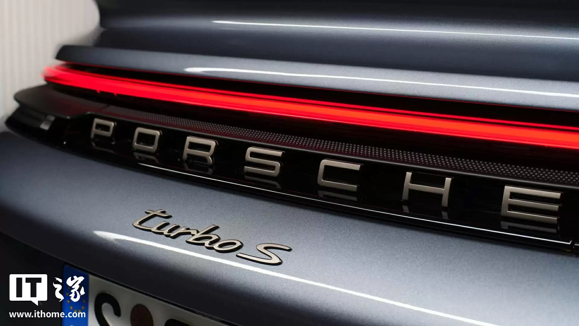史上最强 911:2026 款保时捷 911 Turbo S 发布,混动系统加持、272.8 万元起