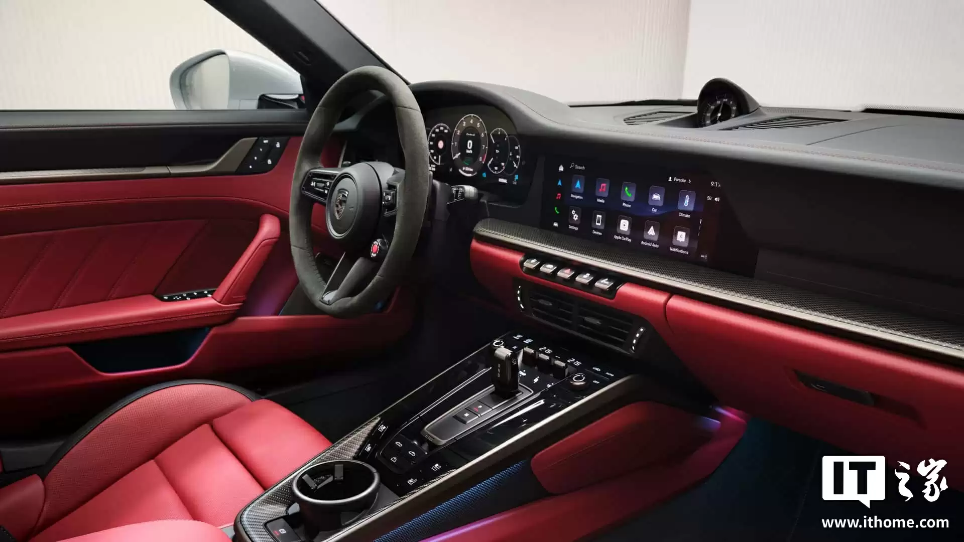 史上最强 911:2026 款保时捷 911 Turbo S 发布,混动系统加持、272.8 万元起