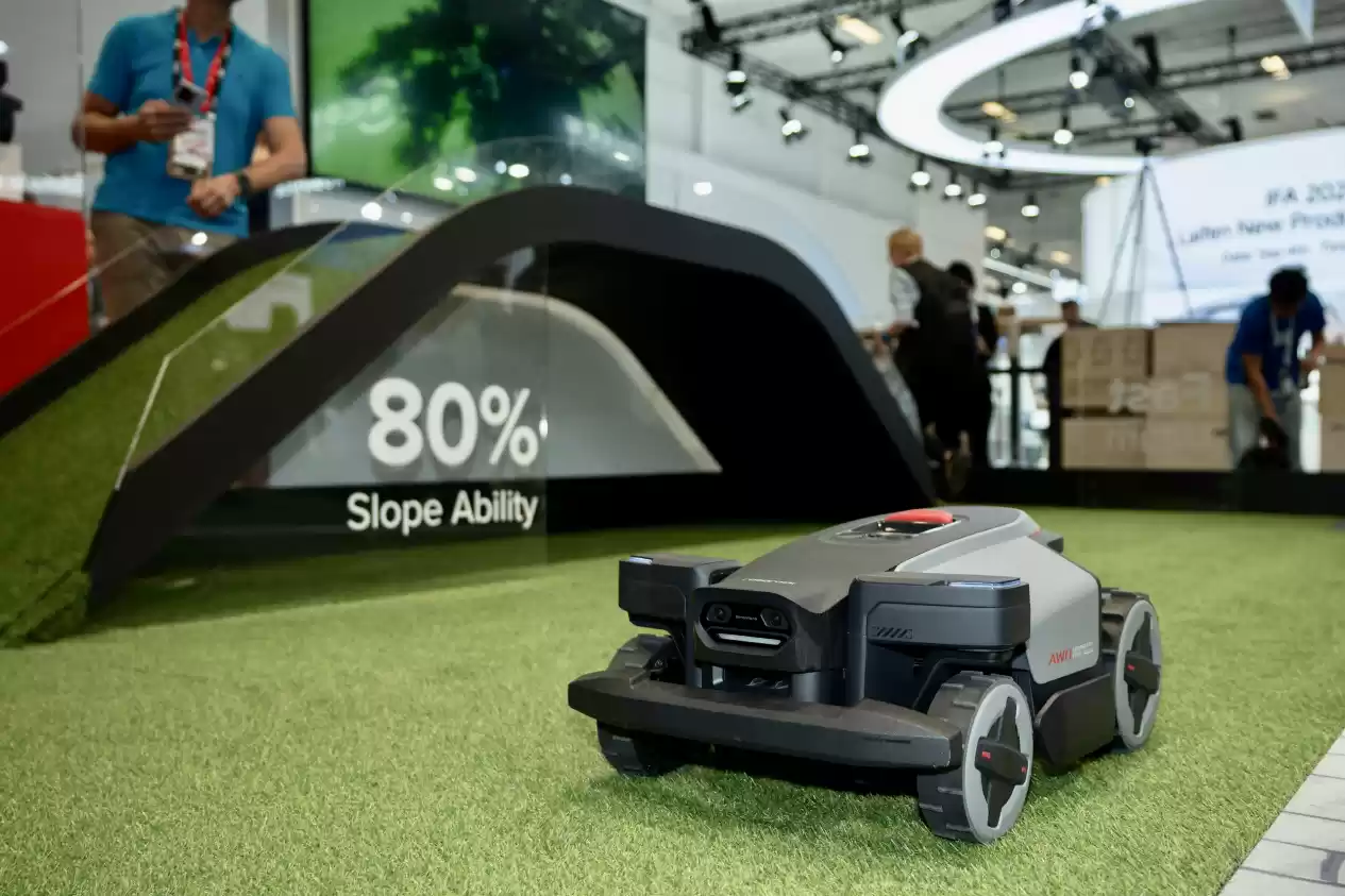 石头科技闪耀IFA 2025，以全场景智能清洁生态引领全球家电创新浪潮