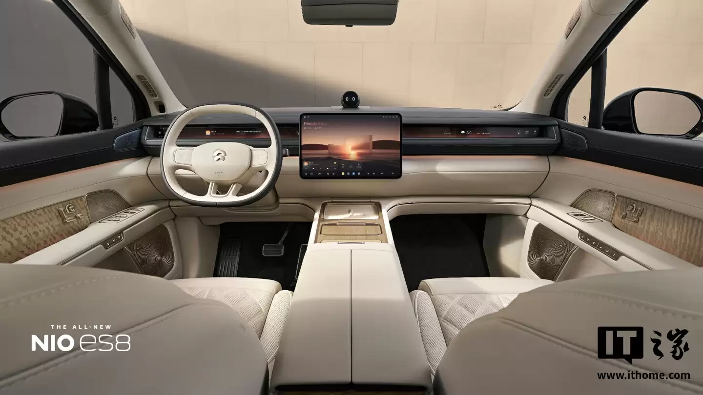 蔚来 ES8 汽车防“开门杀”方案曝光,解安全带时自动显示后侧盲区影像