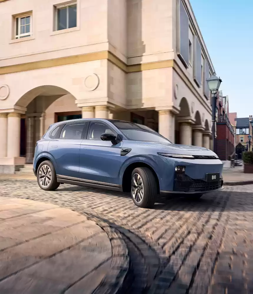 零跑 B10 汽车登陆欧洲市场:2.99 万欧元起售、可选 3 种配置