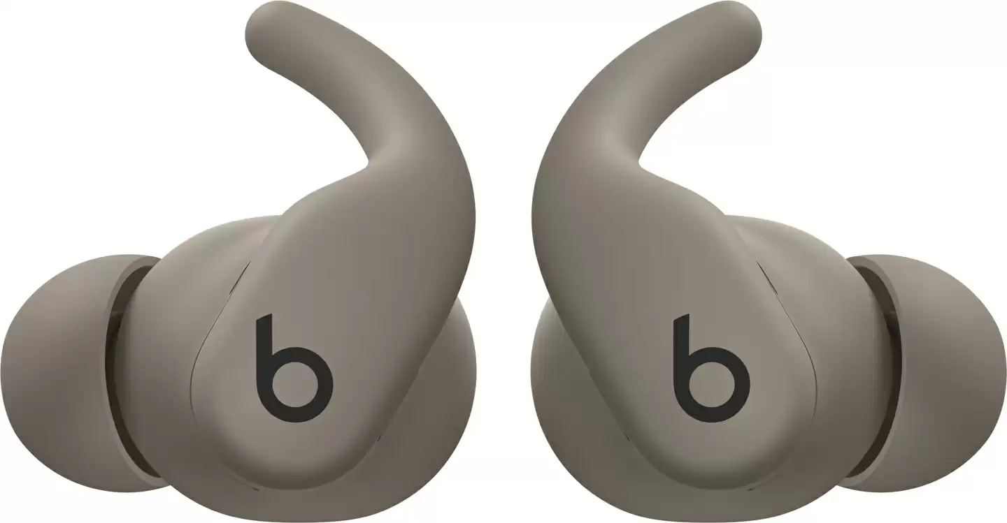 苹果 Powerbeats Fit 运动无线耳机特性曝光：IPX4 防水，本体续航 7 小时