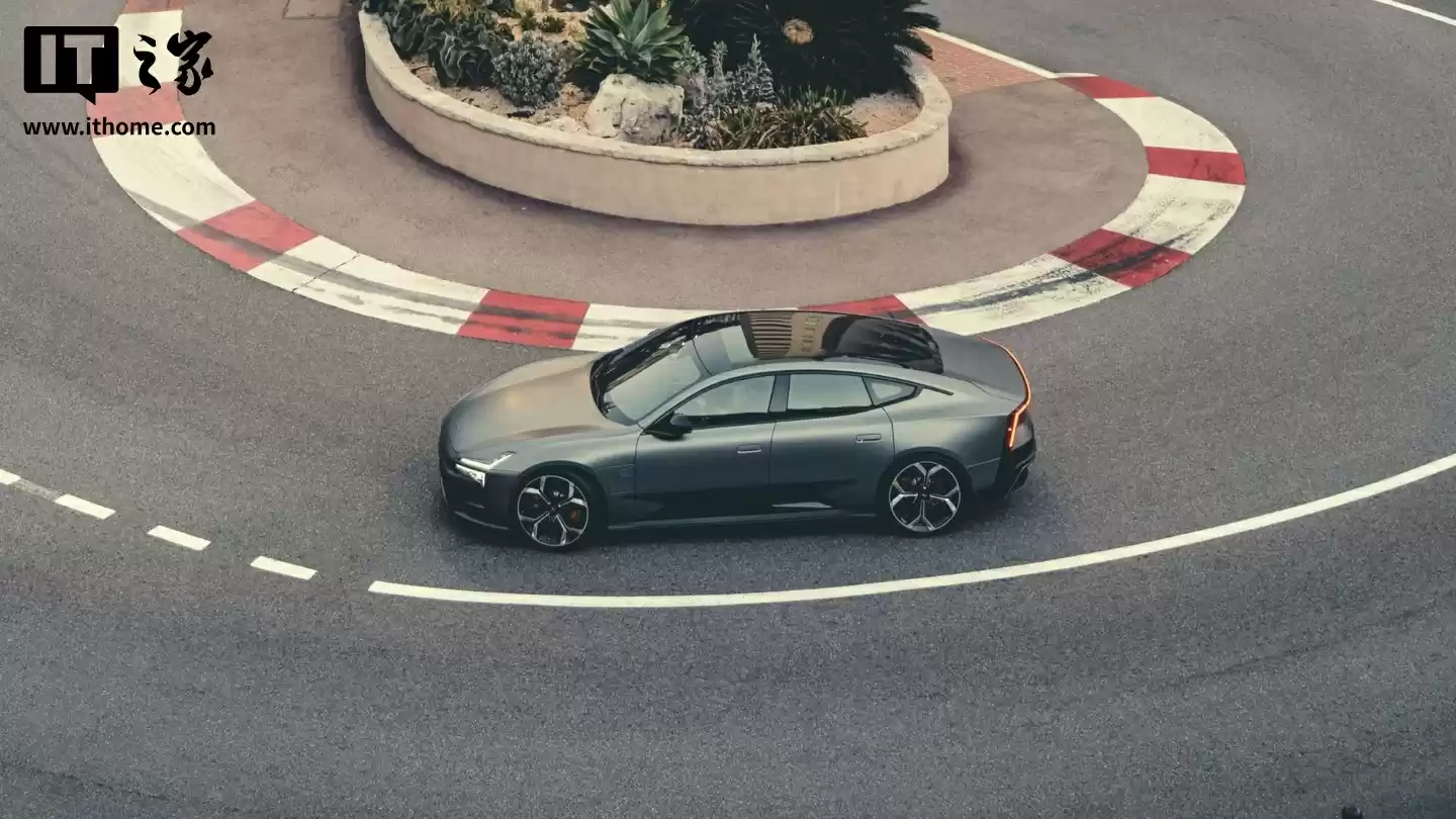 极星 5 正式发布:对标保时捷 Taycan,续航最高 670 公里