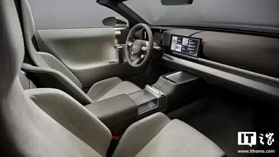 奔驰设计总监批评宝马新 iDrive 系统难用,吐槽奥迪 Concept C 内饰过时