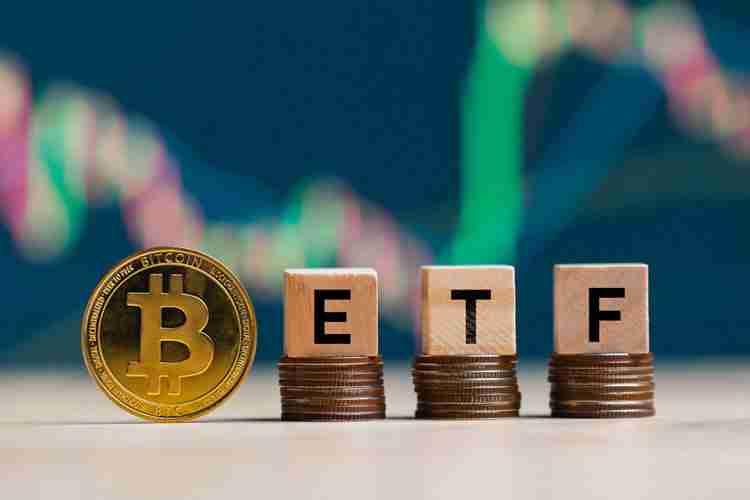 比特币ETF：投资加密货币的机遇与风险