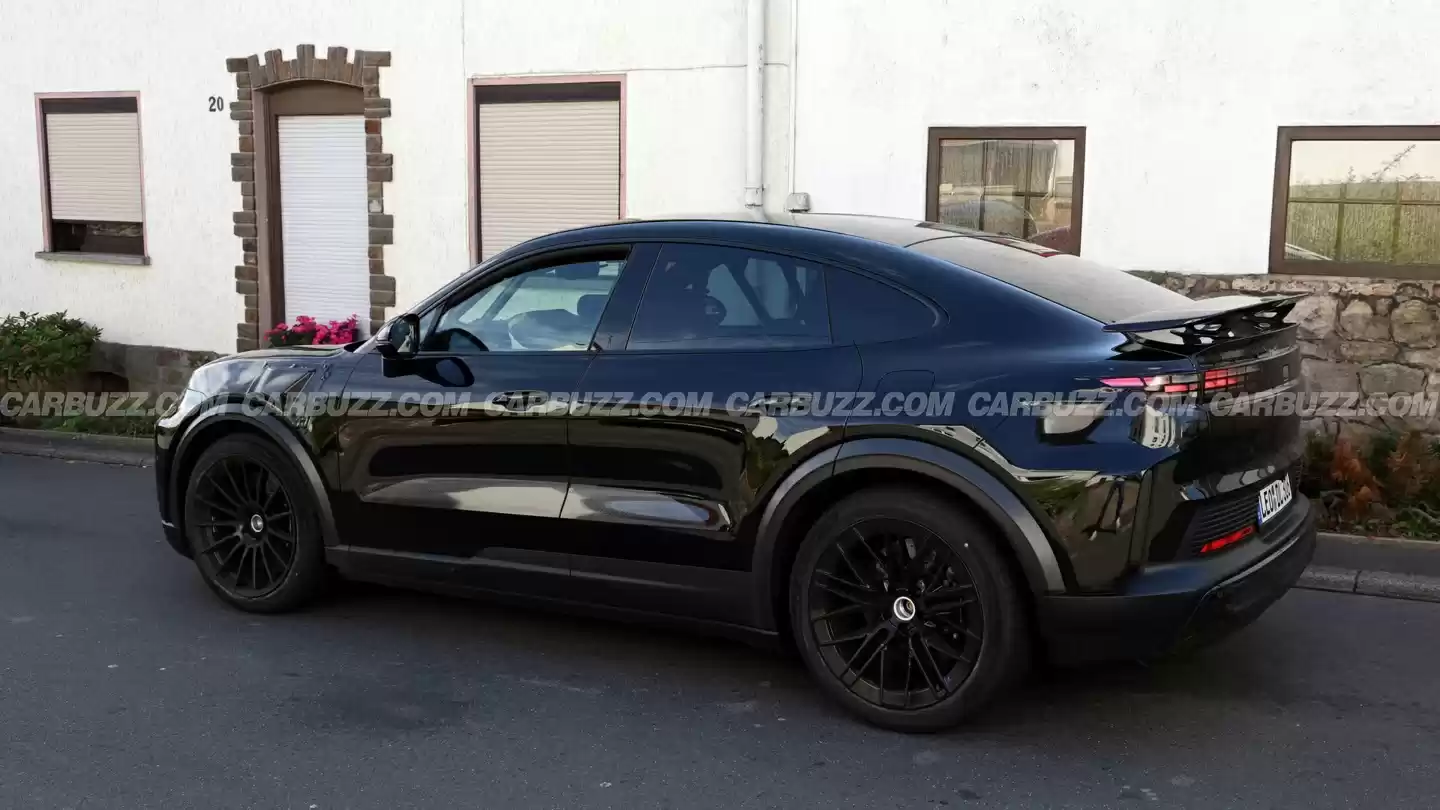 保时捷最强 SUV:电动卡宴 Turbo GT 测试车曝光,动力有望超 1000 马力