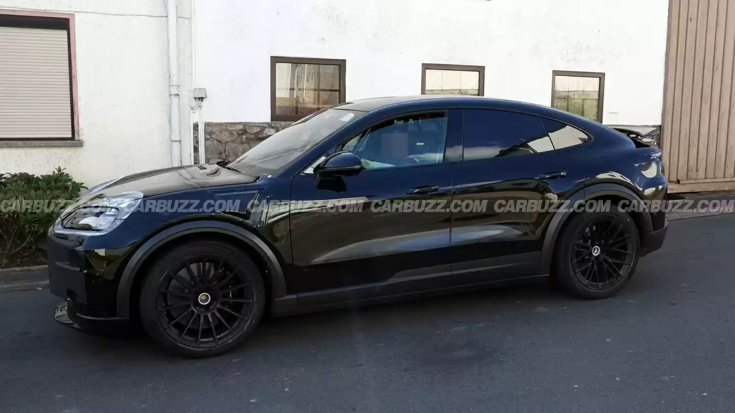 保时捷最强 SUV:电动卡宴 Turbo GT 测试车曝光,动力有望超 1000 马力