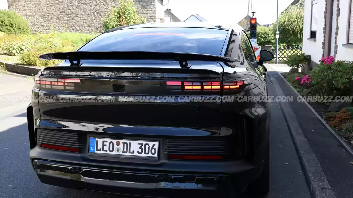 保时捷最强 SUV:电动卡宴 Turbo GT 测试车曝光,动力有望超 1000 马力