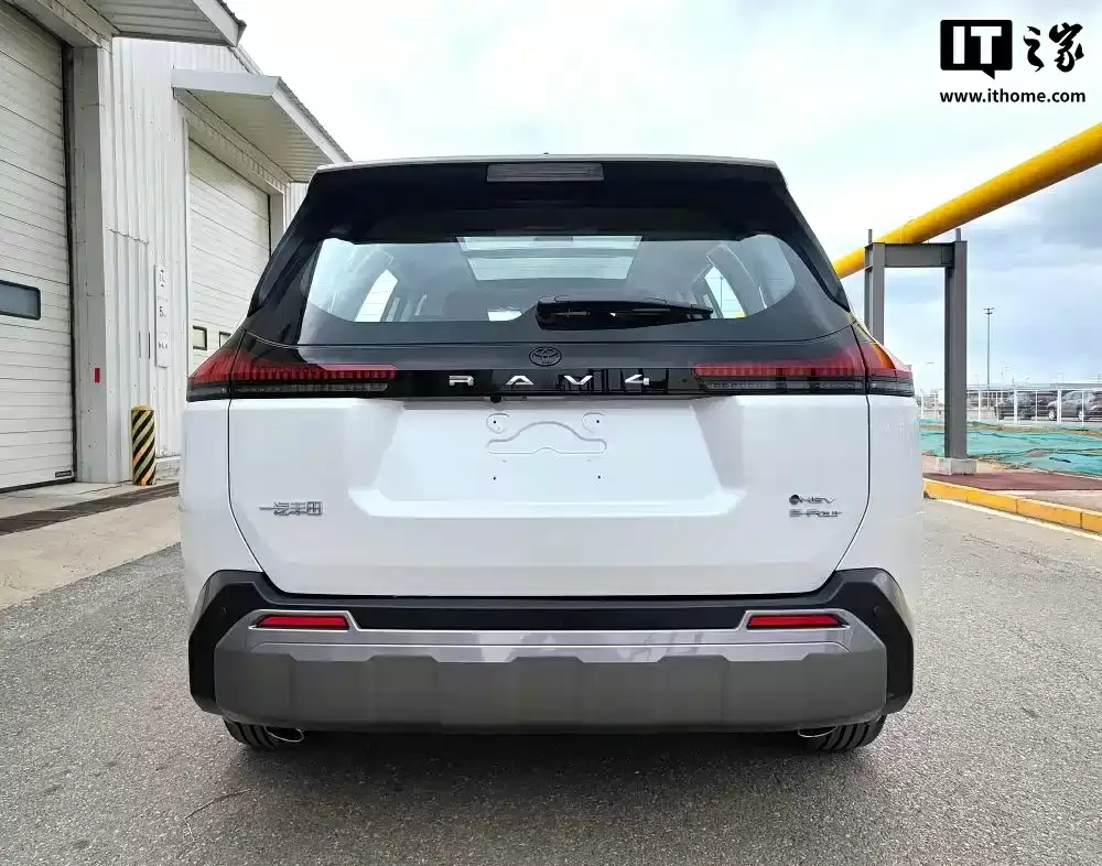 全新丰田 RAV4 申报，新增 2.0L 混动车型