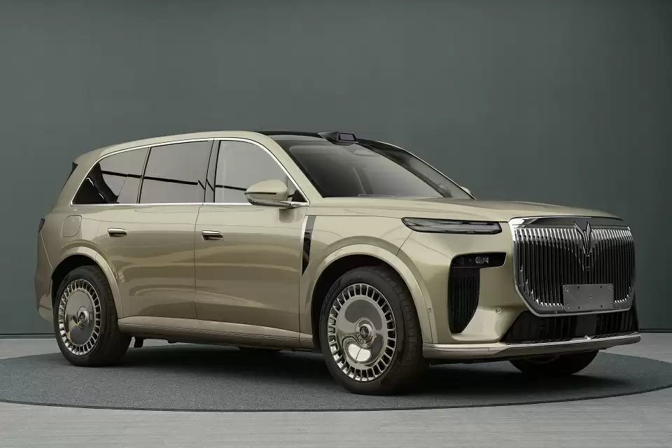 岚图“泰山”9L 旗舰 SUV 外观公开：5.23 米长，四激光雷达华为 ADS Ultra 加持