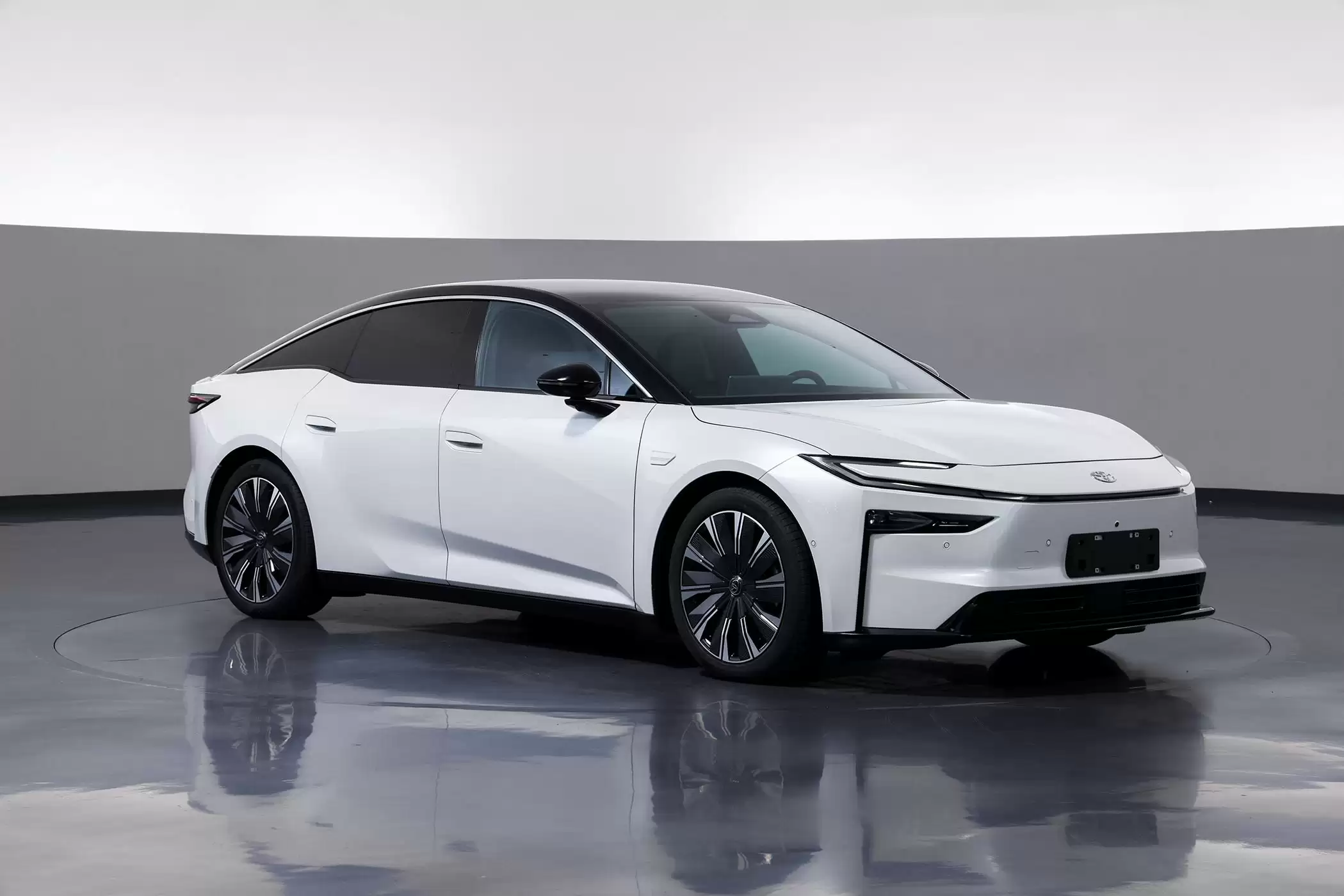 行业首款华为小米双生态车型，广汽丰田铂智 7 工信部申报信息公开