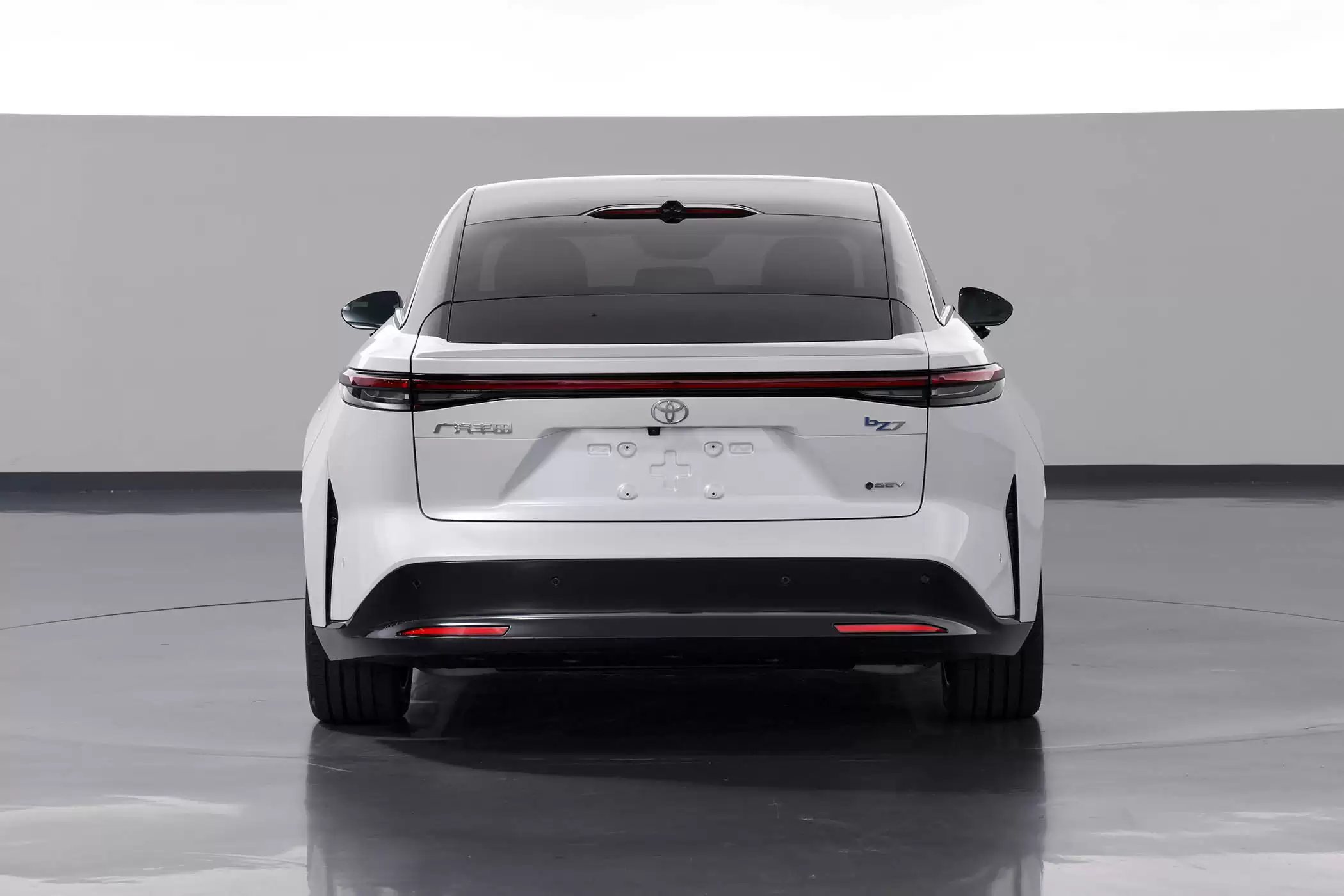 行业首款华为小米双生态车型，广汽丰田铂智 7 工信部申报信息公开