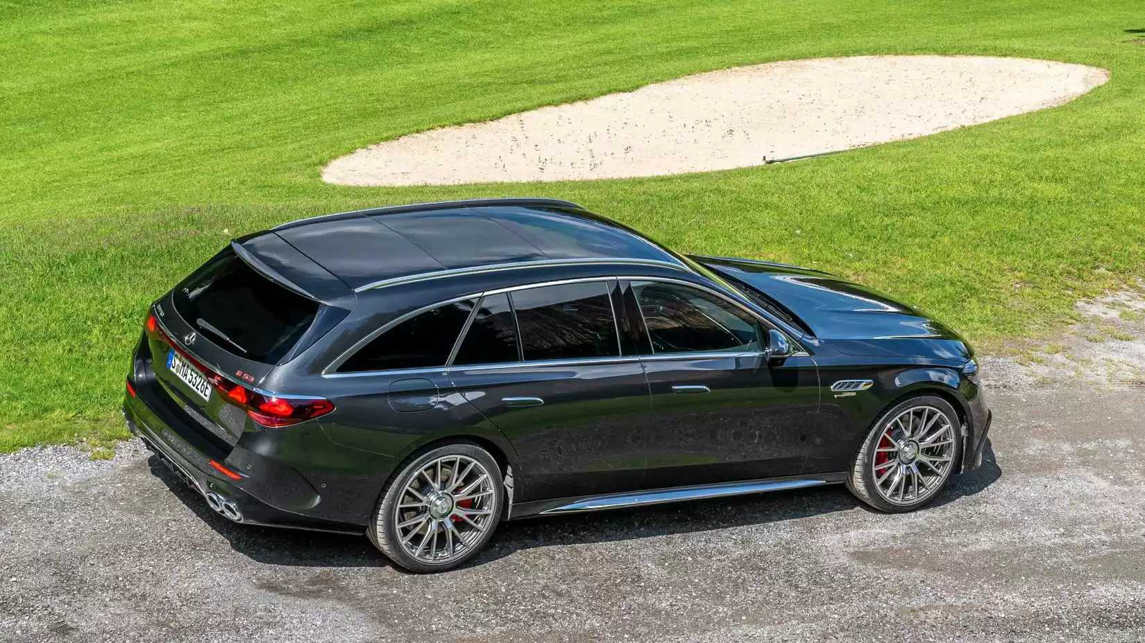 梅赛德斯-AMG E53 旅行车发布：最高输出 604 马力，9.45 万美元起售