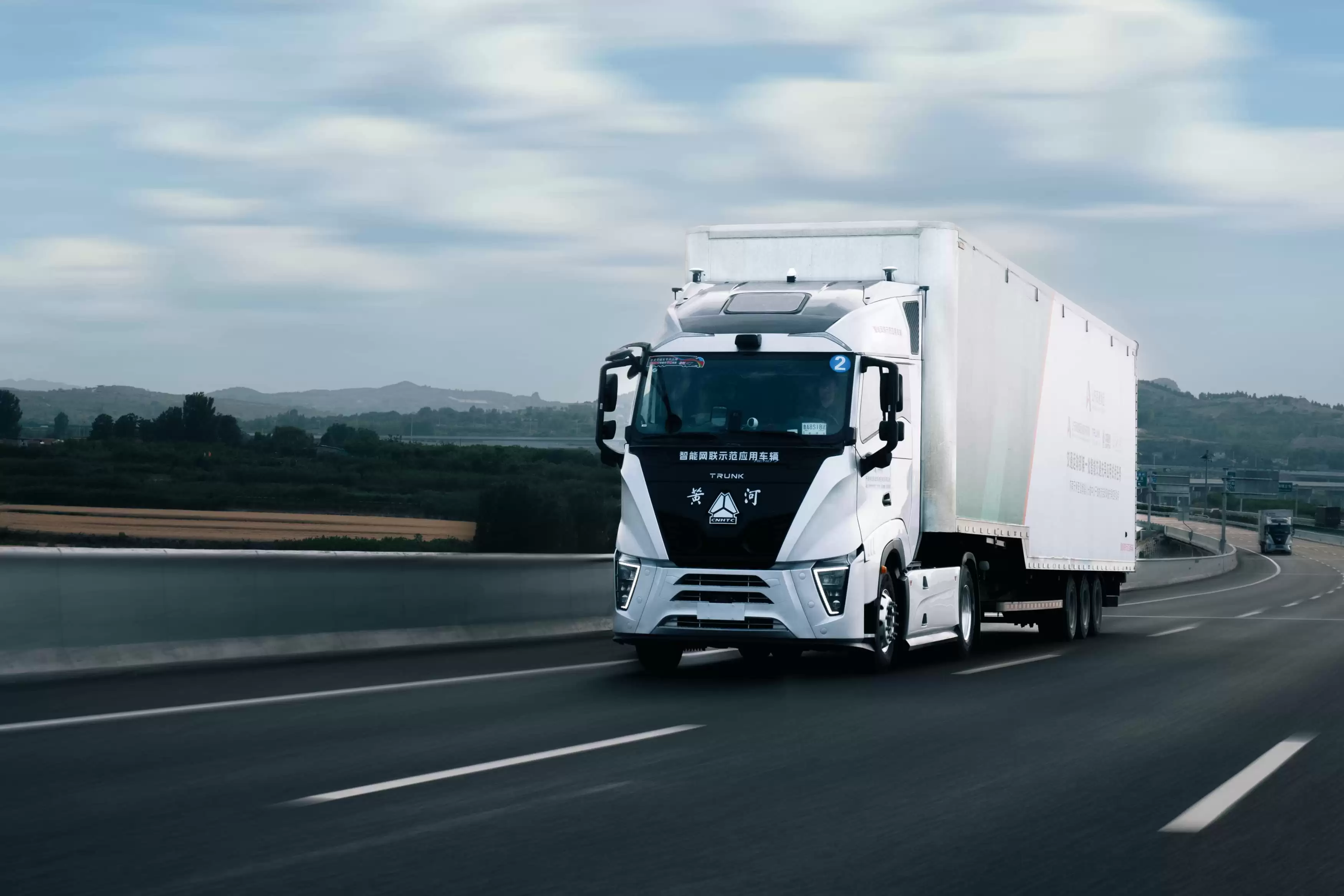 主线科技获数亿元战略融资，加速全球智能运输生态布局