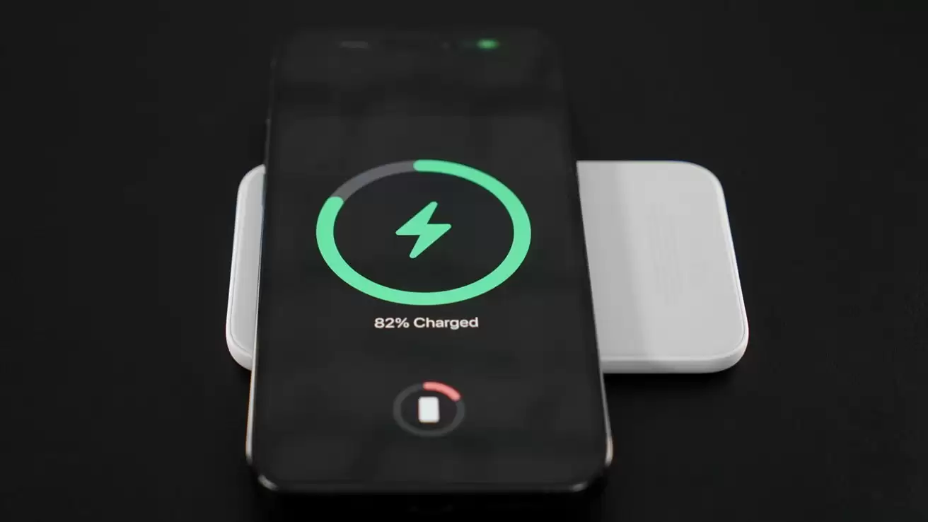 799 元：苹果 iPhone Air 专用 MagSafe 电池上手，3149mAh、几乎不兼容其它 iPhone