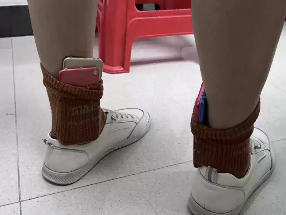 深圳罗湖海关查获进境旅客携带旧苹果 iPod touch 音乐播放器 40 台