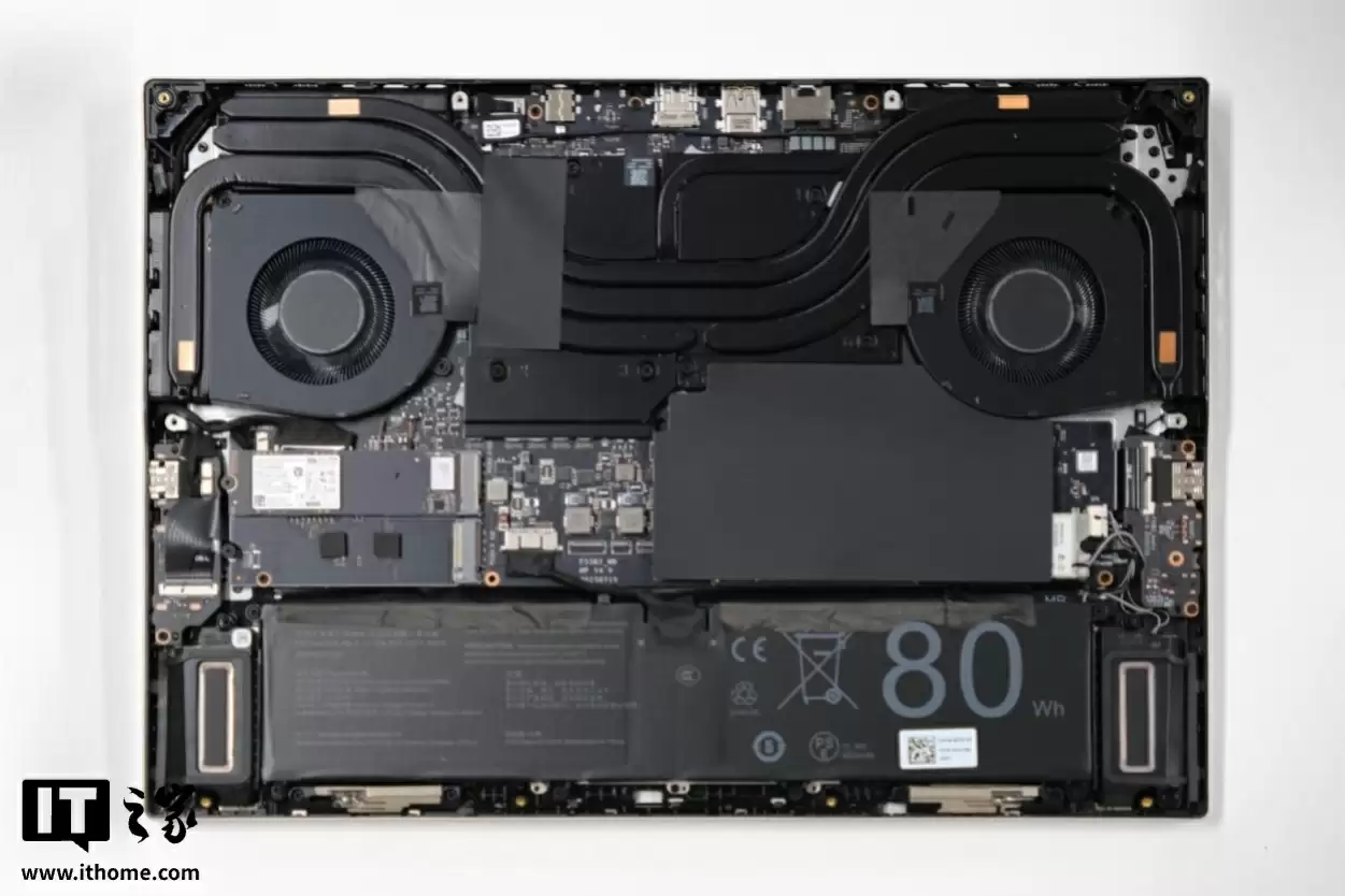 【IT之家评测室】R9 9850HX + RTX 5060,COLORFIRE MEOW R16 萌潮游戏本评测