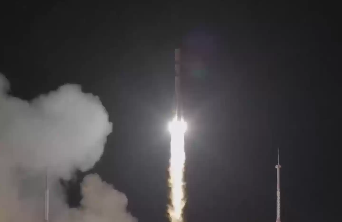 俄罗斯成功发射“进步 MS-32”货运飞船，为国际空间站运送 2.5 吨补给