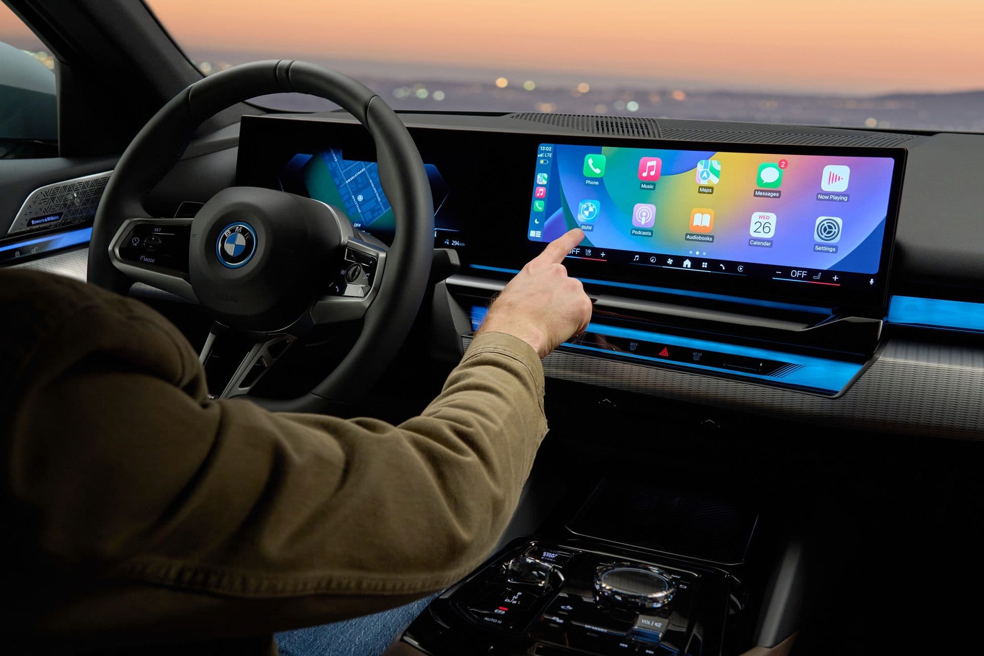 宝马称苹果 CarPlay Ultra“没那么令人兴奋”,坚信自家 iDrive 系统更强大