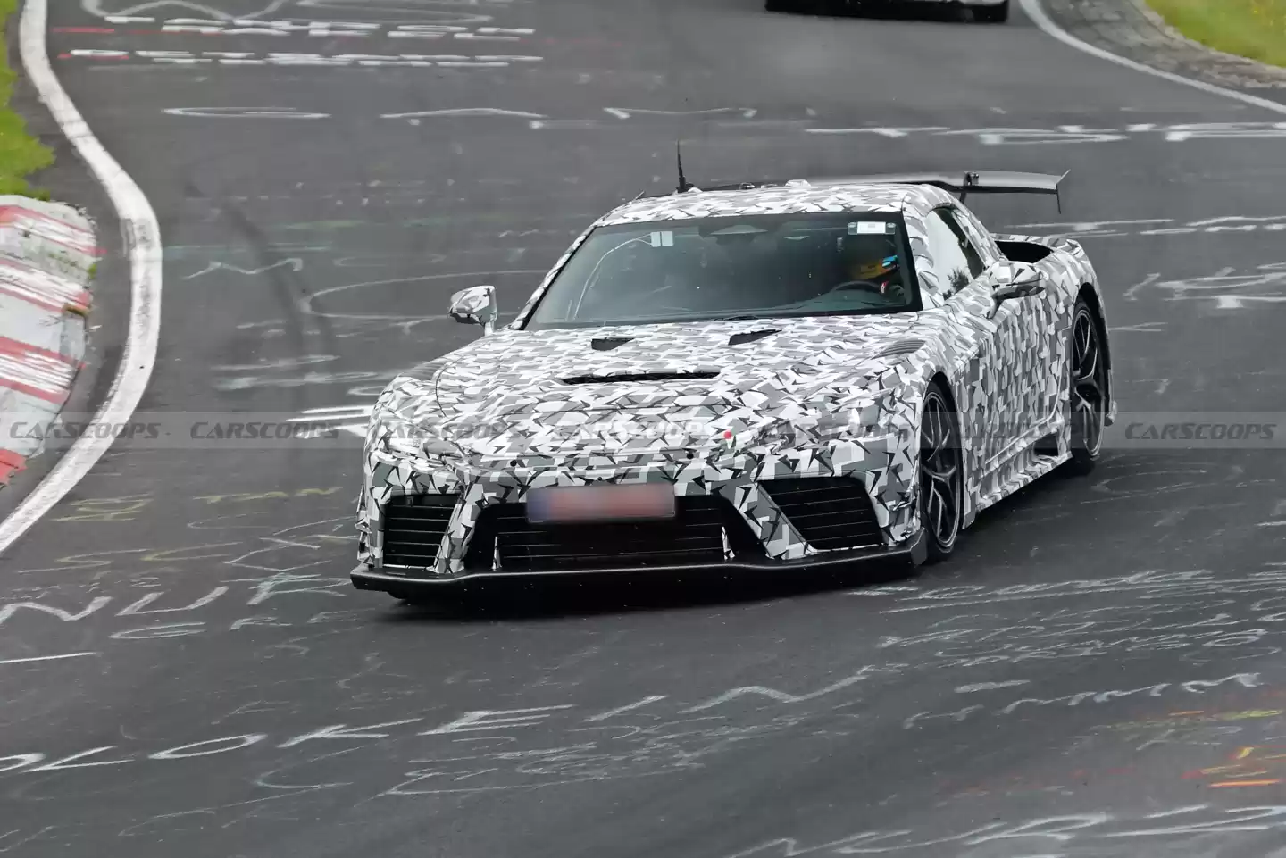 雷克萨斯 LFR 超跑纽北测试图曝光:3 种空气动力套件,V8 混动预估 900 马力