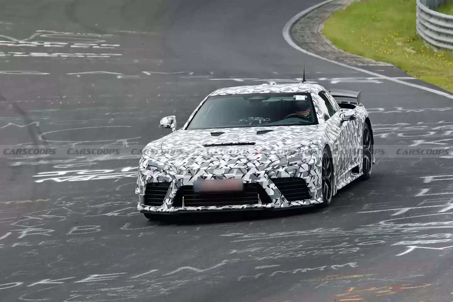 雷克萨斯 LFR 超跑纽北测试图曝光:3 种空气动力套件,V8 混动预估 900 马力