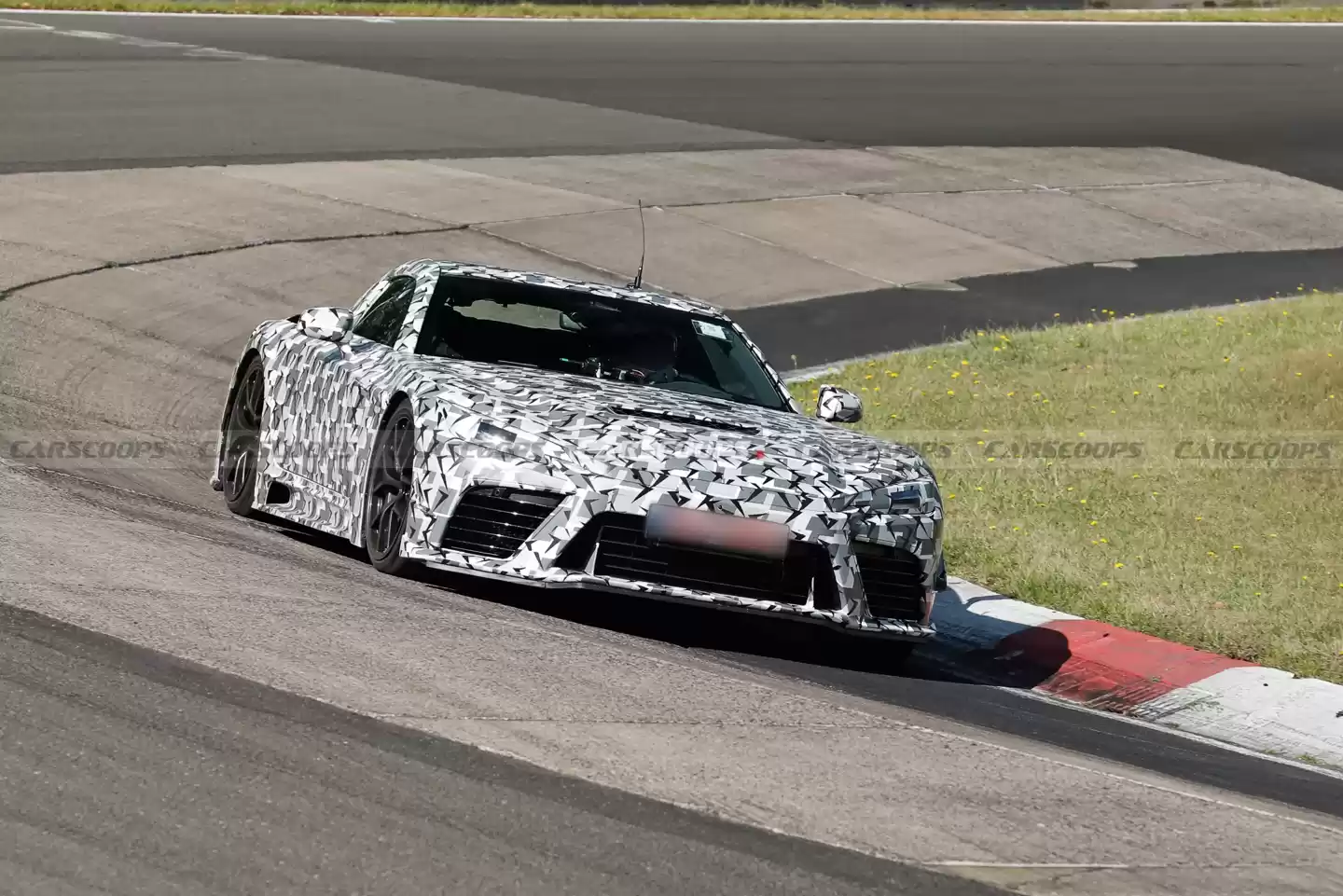 雷克萨斯 LFR 超跑纽北测试图曝光:3 种空气动力套件,V8 混动预估 900 马力